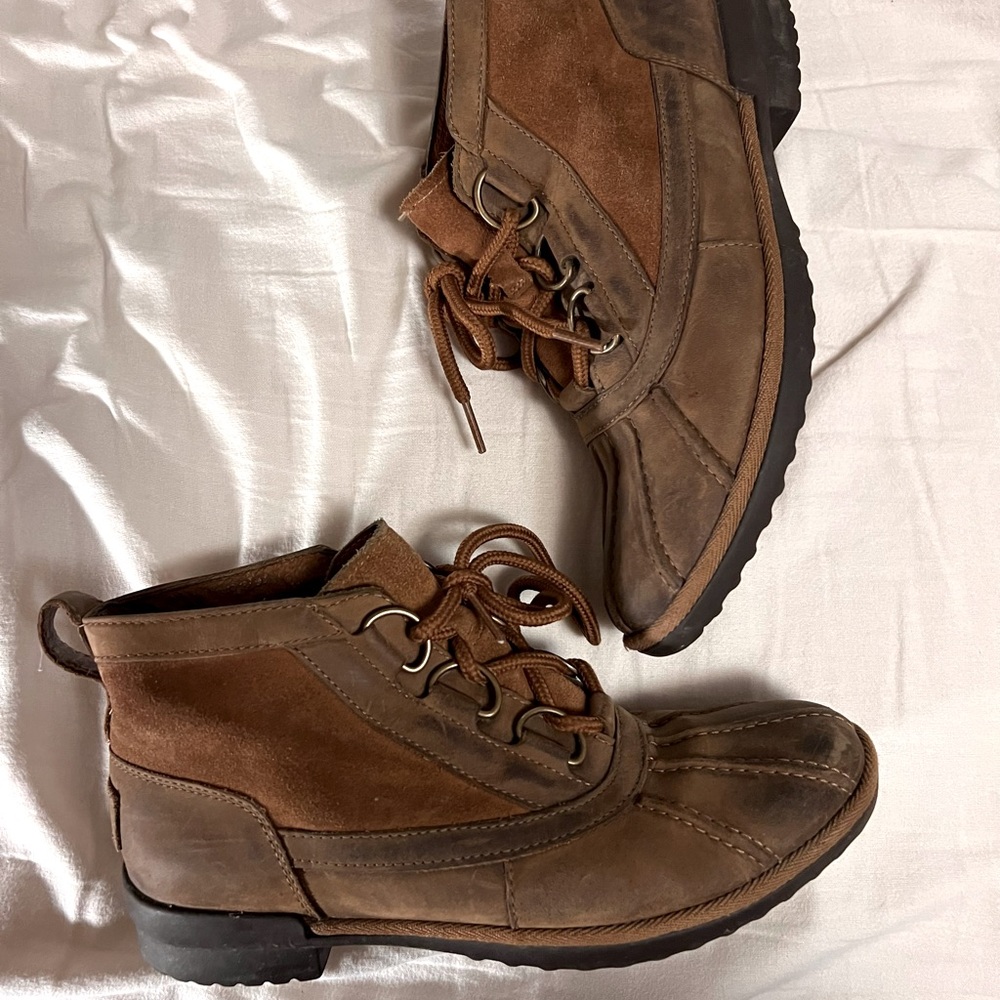 Ugg Greda Suede waterproof duck boot sz 7